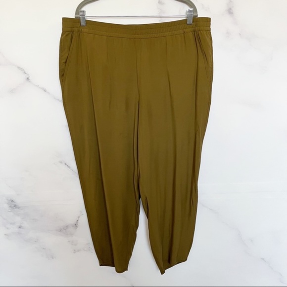 Madewell Dolphin Hem Track Trousers Cropped Pants on Olive Green / Brown - XS - Picture 5 of 7